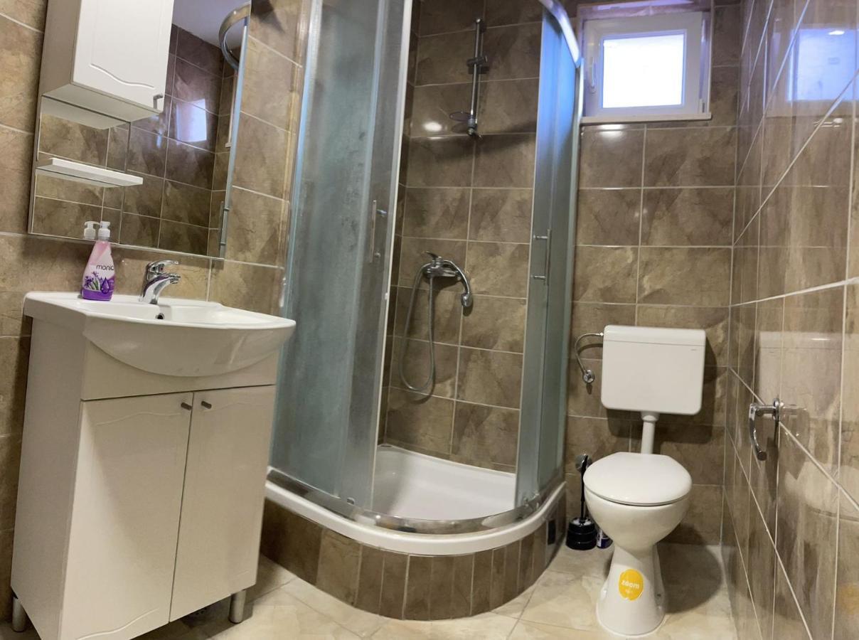 Apartmani Zuti Неум Экстерьер фото