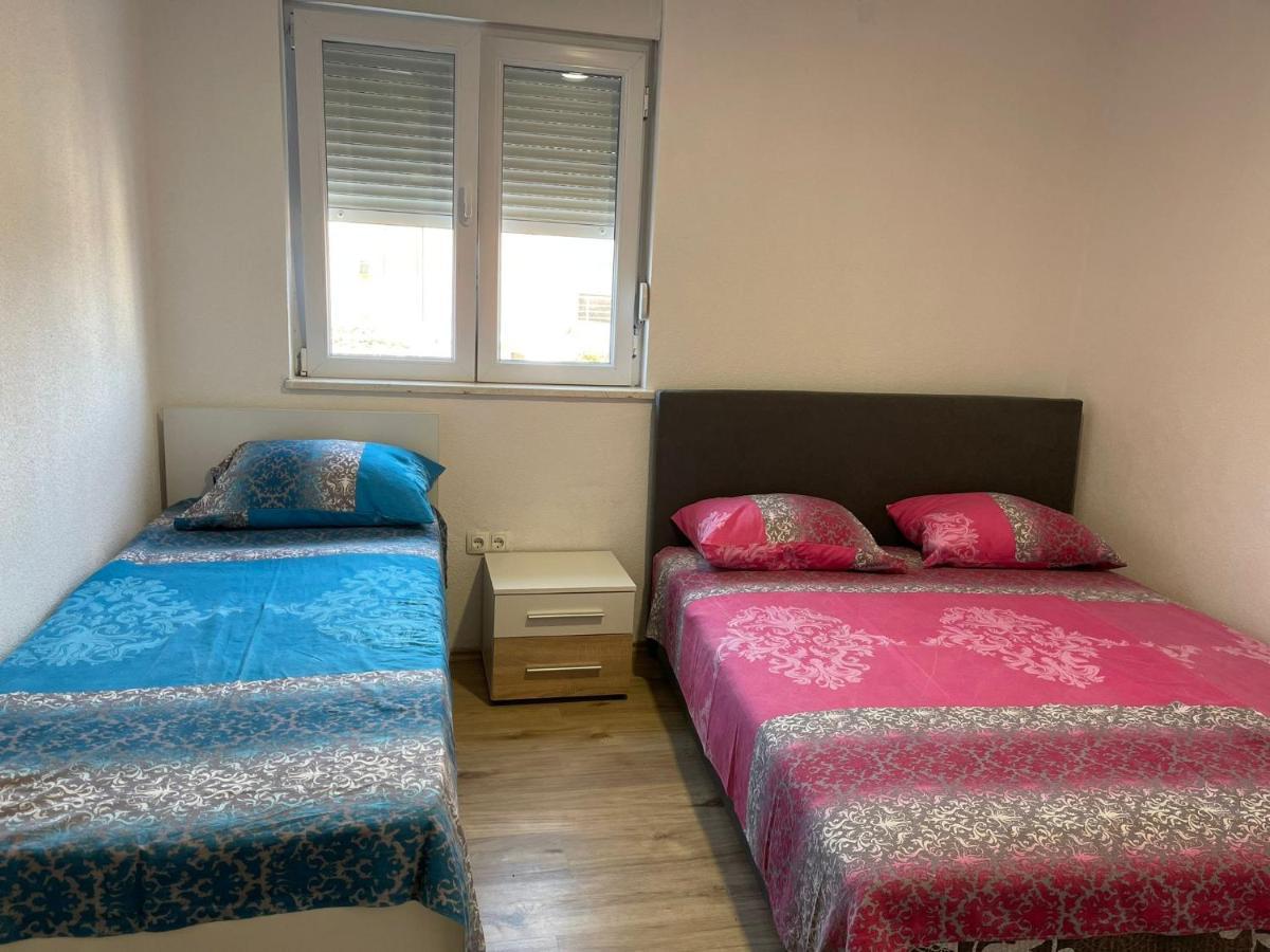 Apartmani Zuti Неум Экстерьер фото