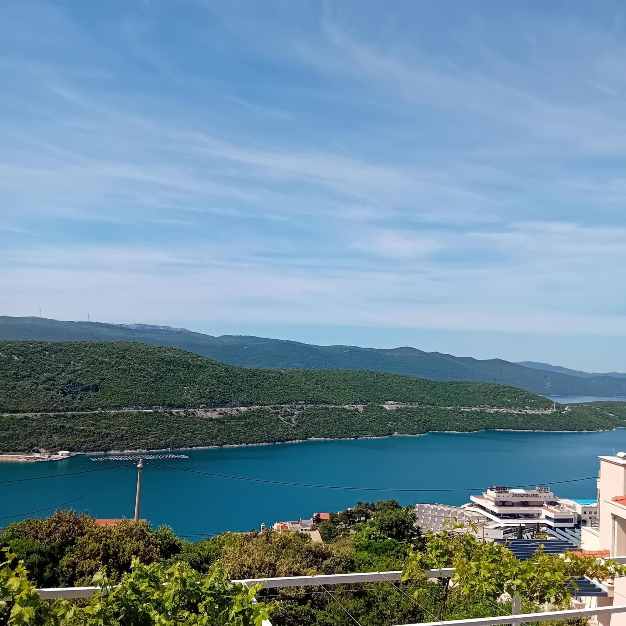 Apartmani Zuti Неум Номер фото
